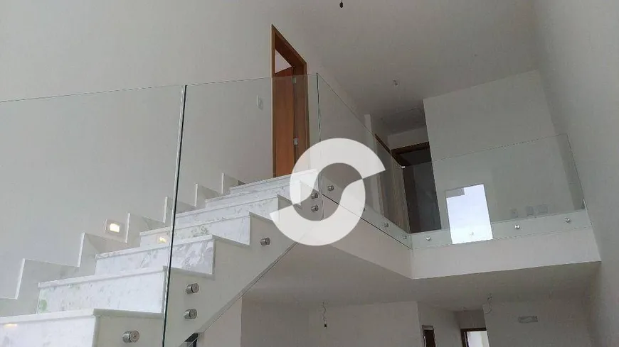 Foto 1 de Casa com 4 Quartos à venda, 222m² em Piratininga, Niterói