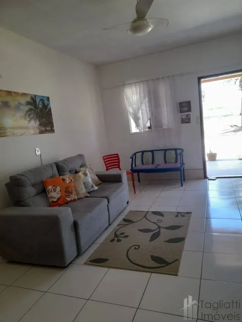 Foto 1 de Casa com 1 Quarto para venda ou aluguel, 115m² em Fazendinha, Araruama