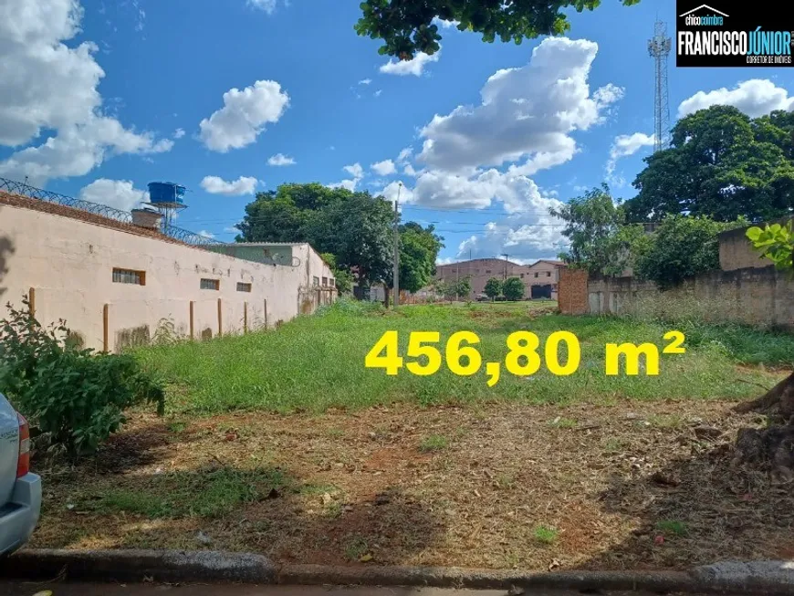 Foto 1 de Lote/Terreno à venda, 456m² em Capuava, Goiânia