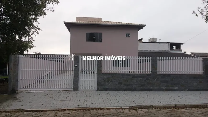 Foto 1 de Sobrado com 3 Quartos à venda, 200m² em São Francisco de Assis, Camboriú