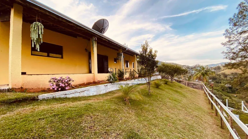 Foto 1 de Fazenda/Sítio com 3 Quartos à venda, 250m² em Dos Souzas, Monteiro Lobato