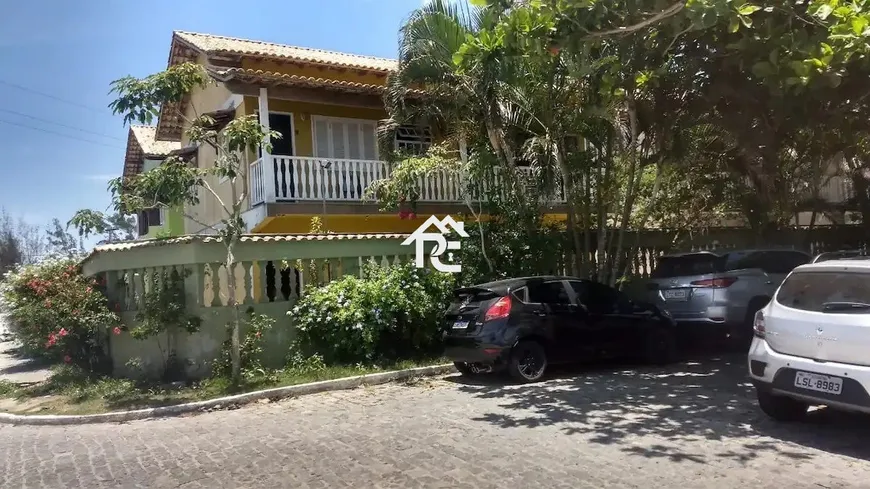 Foto 1 de Casa de Condomínio com 2 Quartos para alugar, 80m² em Braga, Cabo Frio