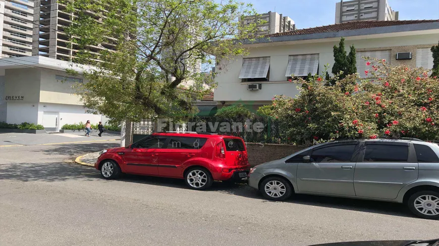 Foto 1 de Sobrado com 3 Quartos à venda, 179m² em Gonzaga, Santos