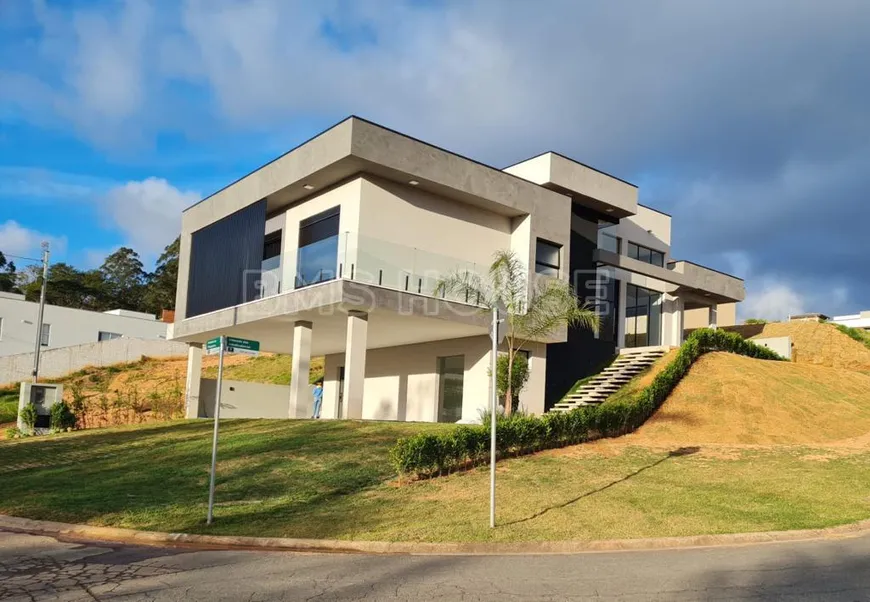 Foto 1 de Casa com 4 Quartos à venda, 300m² em Granja Viana, Cotia