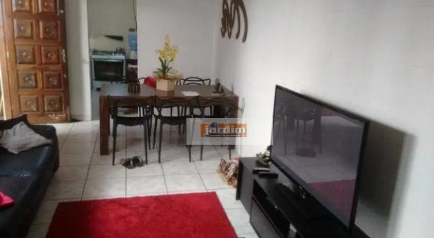 Foto 1 de Sobrado com 3 Quartos à venda, 180m² em Vila Palmares, Santo André