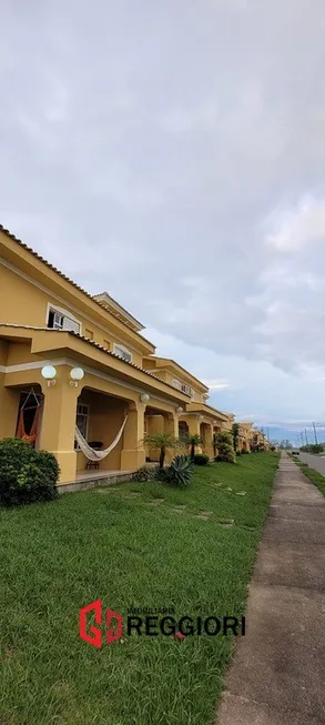 Foto 1 de Casa de Condomínio com 3 Quartos à venda, 102m² em , Laguna