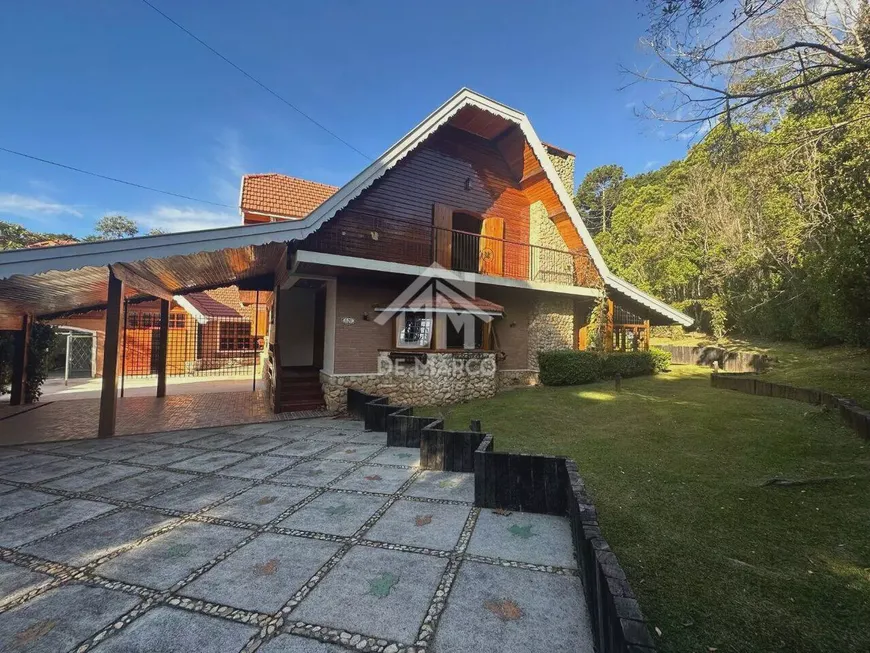 Foto 1 de Casa com 4 Quartos à venda, 486m² em Alto do Capivari, Campos do Jordão