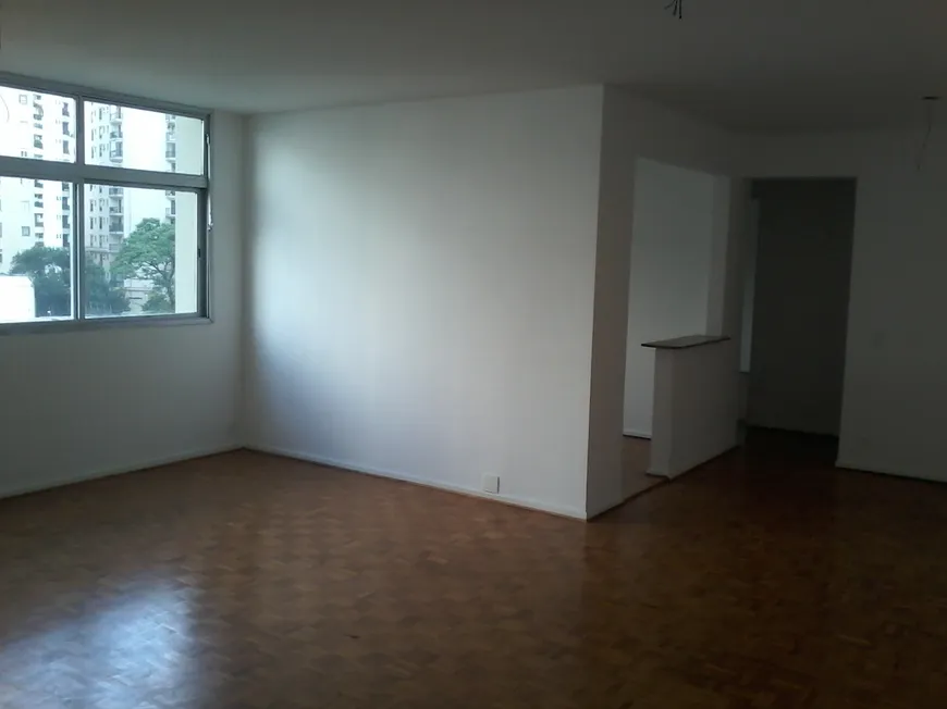 Foto 1 de Apartamento com 4 Quartos à venda, 134m² em Santa Cecília, São Paulo