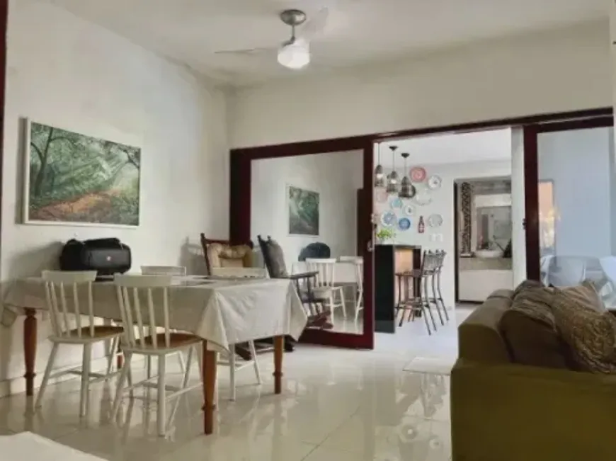 Foto 1 de Casa com 3 Quartos à venda, 120m² em Marco, Belém