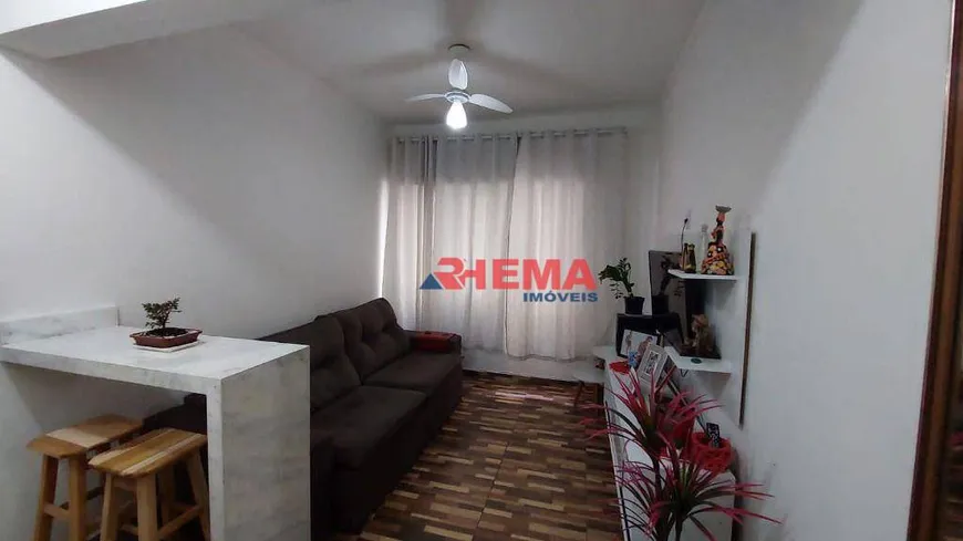 Foto 1 de Apartamento com 1 Quarto à venda, 50m² em Embaré, Santos