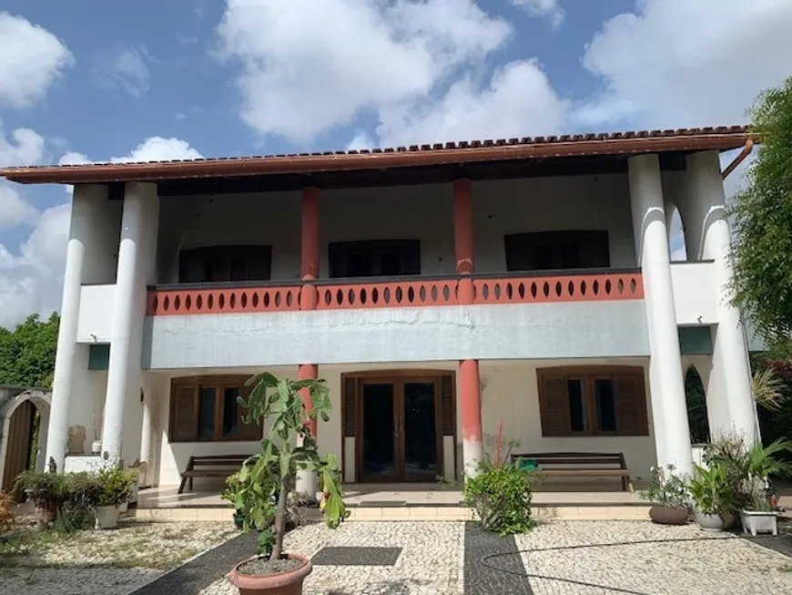 Foto 1 de Casa com 4 Quartos para alugar, 990m² em Sapiranga, Fortaleza