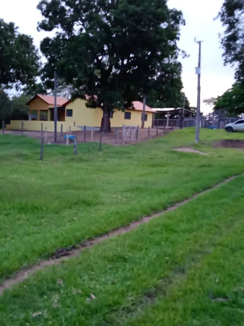 Foto 1 de Fazenda/Sítio à venda em Zona Rural, Novo Brasil