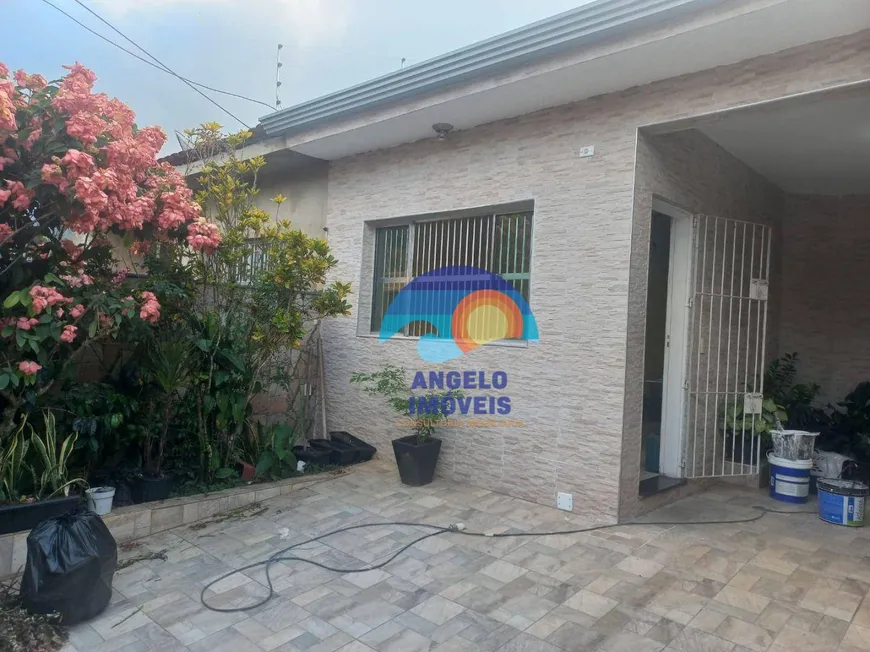 Foto 1 de Casa com 2 Quartos para alugar, 90m² em Jardim Veneza , Peruíbe