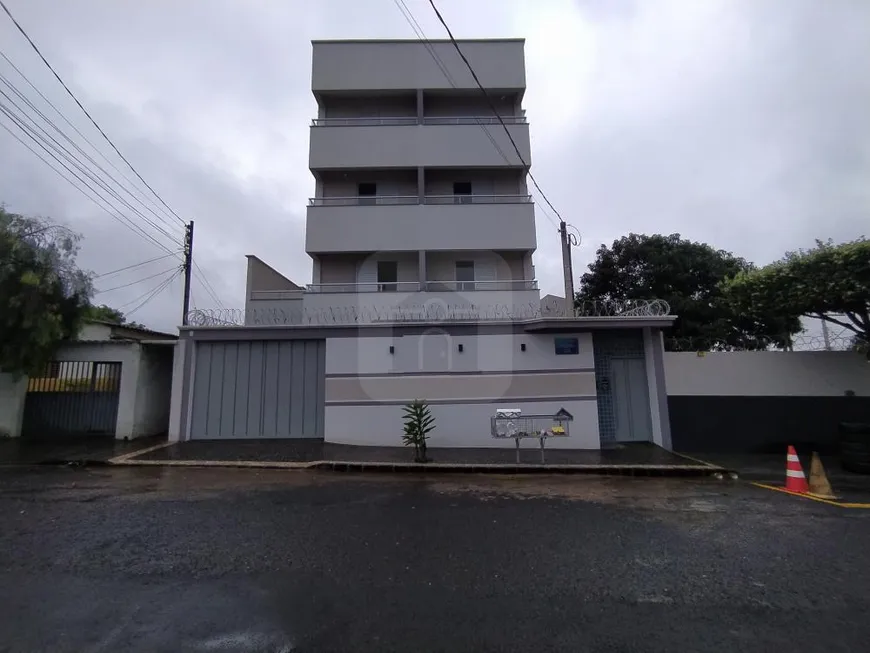 Foto 1 de Apartamento com 2 Quartos à venda, 61m² em Santa Mônica, Uberlândia