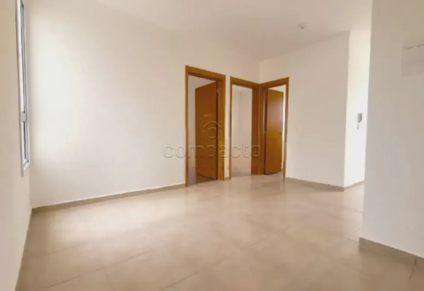 Foto 1 de Apartamento com 2 Quartos para alugar, 43m² em Parque das Amoras II, São José do Rio Preto