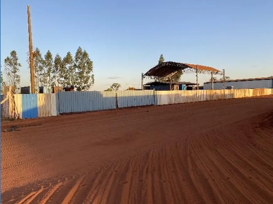 Foto 1 de Lote/Terreno à venda, 4989m² em Centro, Santa Vitória