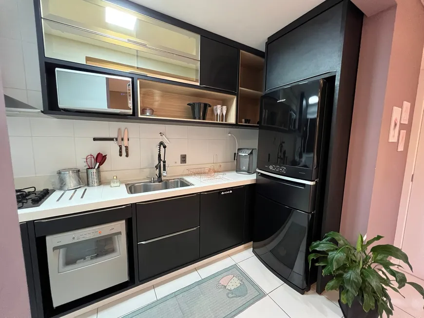 Foto 1 de Apartamento com 2 Quartos à venda, 60m² em Canasvieiras, Florianópolis