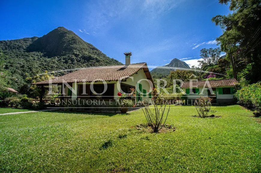 Foto 1 de Fazenda/Sítio com 3 Quartos à venda, 68000m² em Vargem Grande, Teresópolis
