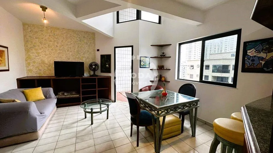 Foto 1 de Apartamento com 1 Quarto à venda, 118m² em Ponta da Praia, Santos