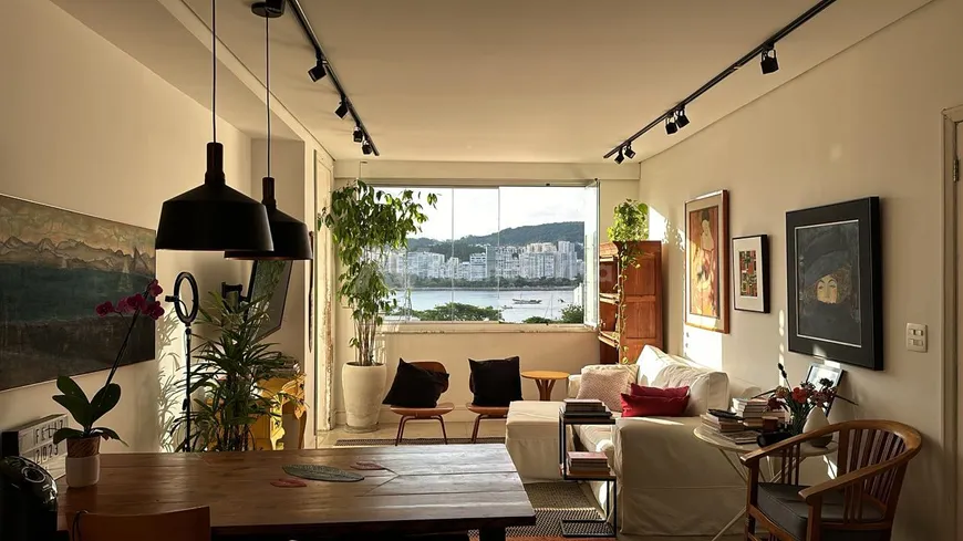 Foto 1 de Apartamento com 3 Quartos à venda, 115m² em Urca, Rio de Janeiro