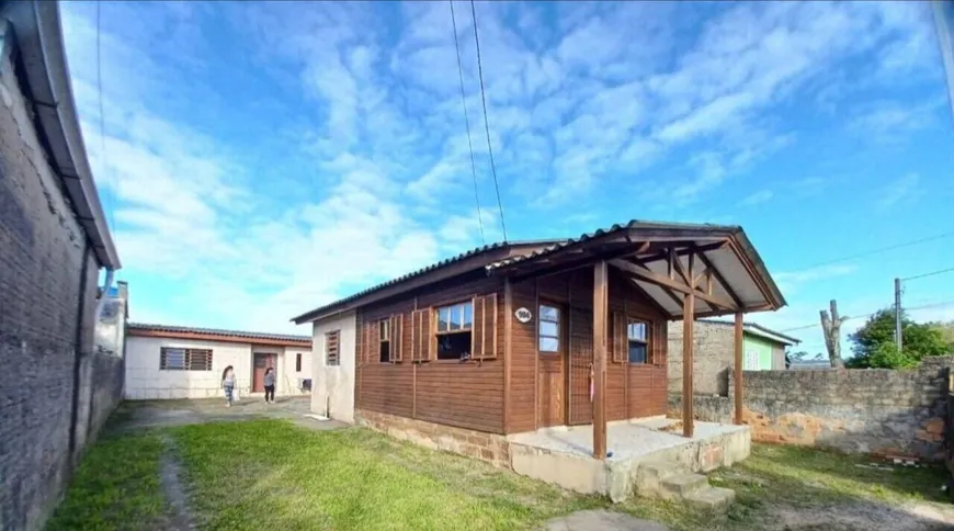 Foto 1 de Casa com 2 Quartos à venda, 200m² em Elsa, Viamão