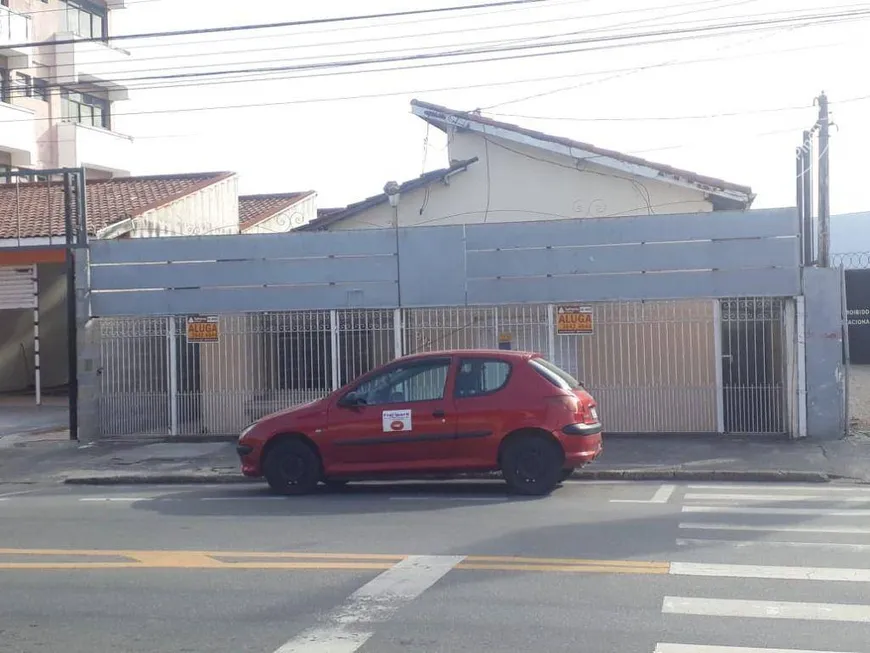 Foto 1 de Casa com 3 Quartos à venda, 215m² em São Benedito, Pindamonhangaba