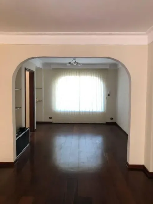 Foto 1 de Casa com 4 Quartos para alugar, 384m² em Móoca, São Paulo