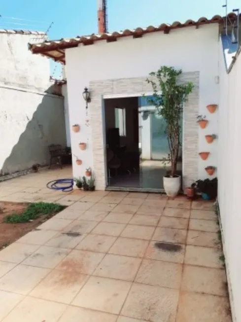 Foto 1 de Casa com 2 Quartos à venda, 75m² em Caji, Lauro de Freitas