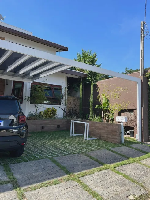 Foto 1 de Casa de Condomínio com 3 Quartos à venda, 260m² em Urbanova, São José dos Campos
