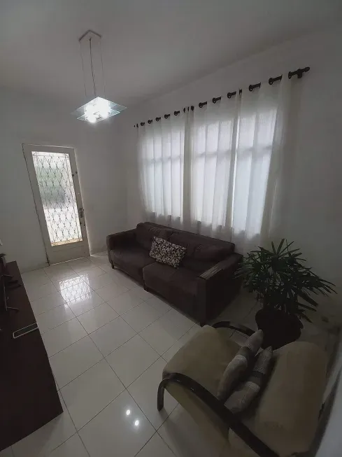 Foto 1 de Casa com 2 Quartos à venda, 62m² em Macaubas, Salvador