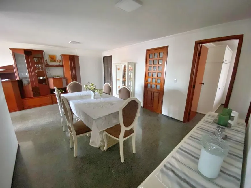 Foto 1 de Apartamento com 3 Quartos à venda, 115m² em Meireles, Fortaleza