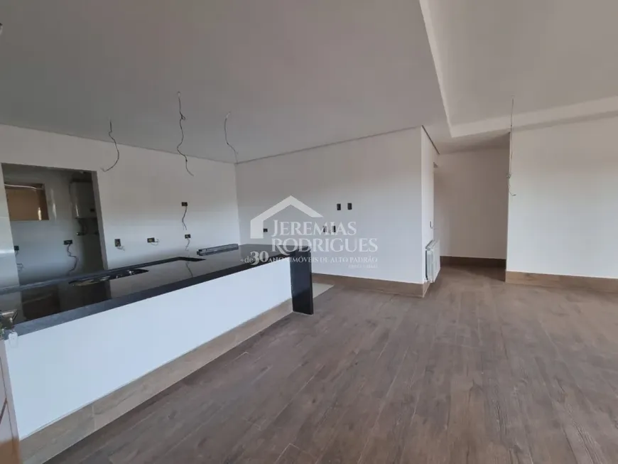 Foto 1 de Apartamento com 3 Quartos à venda, 124m² em Jardim do Embaixador, Campos do Jordão