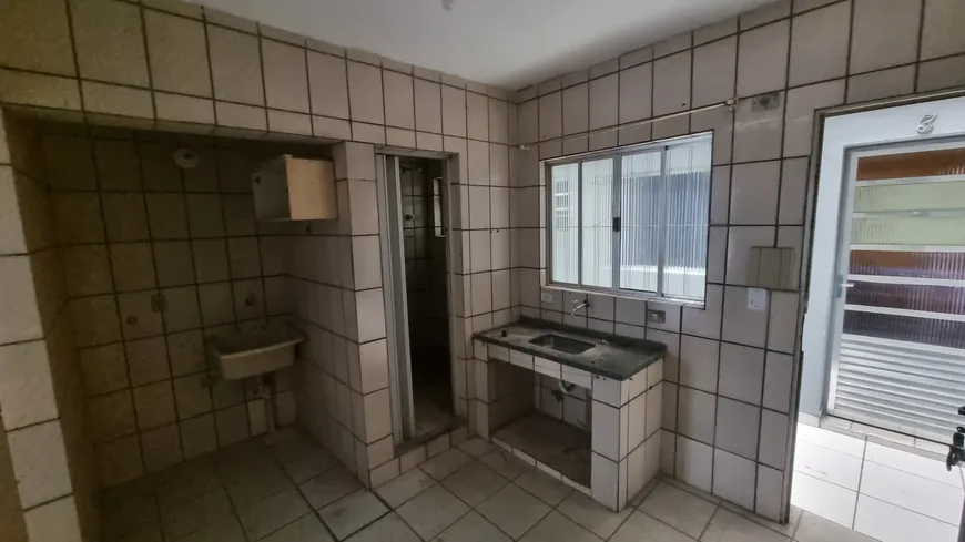 Foto 1 de Apartamento com 1 Quarto para alugar, 30m² em Jardim Bom Recanto, Mauá