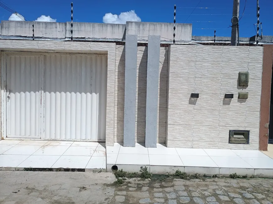 Foto 1 de Casa com 2 Quartos à venda, 168m² em Mata do Rolo, Rio Largo