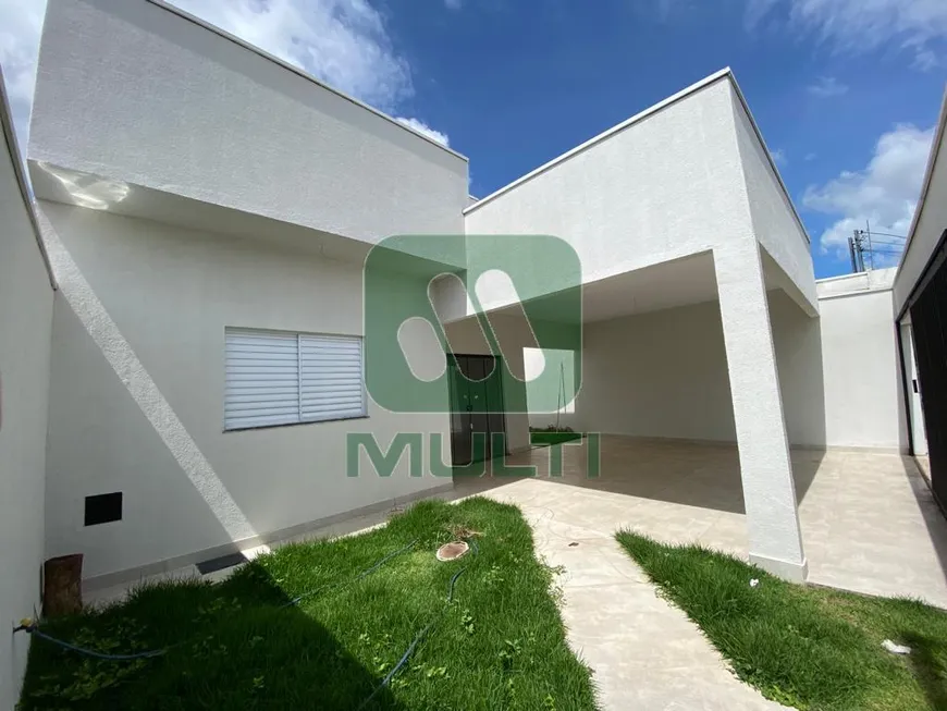 Foto 1 de Casa com 3 Quartos à venda, 159m² em Jardim Itália, Uberlândia