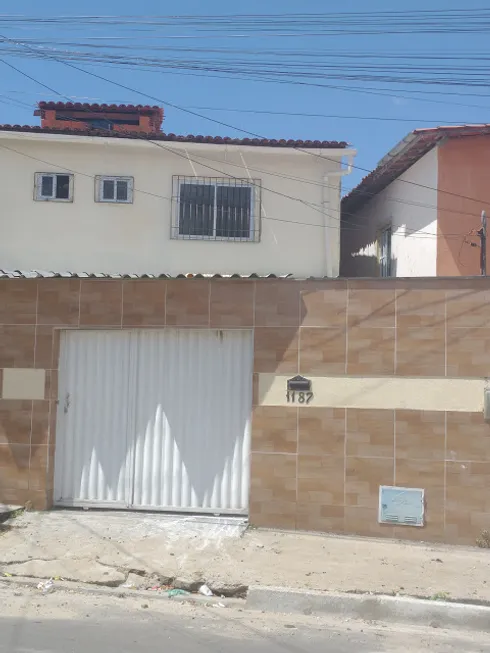 Foto 1 de Casa com 4 Quartos para alugar, 110m² em Centro, Caucaia