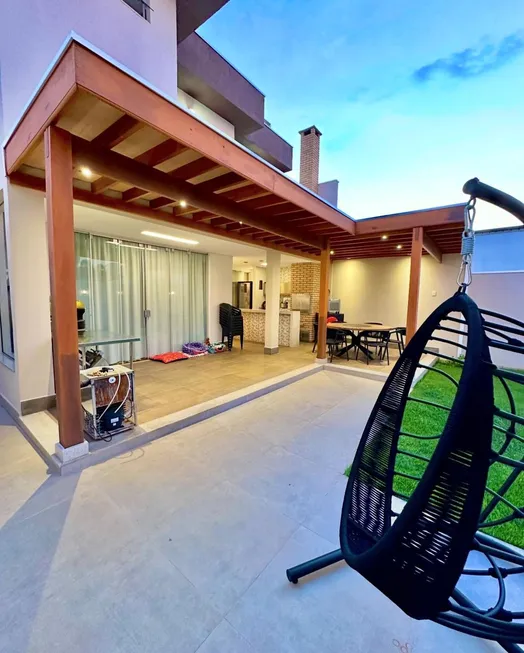 Foto 1 de Casa de Condomínio com 3 Quartos à venda, 220m² em Jardim dos Ipes, Limeira