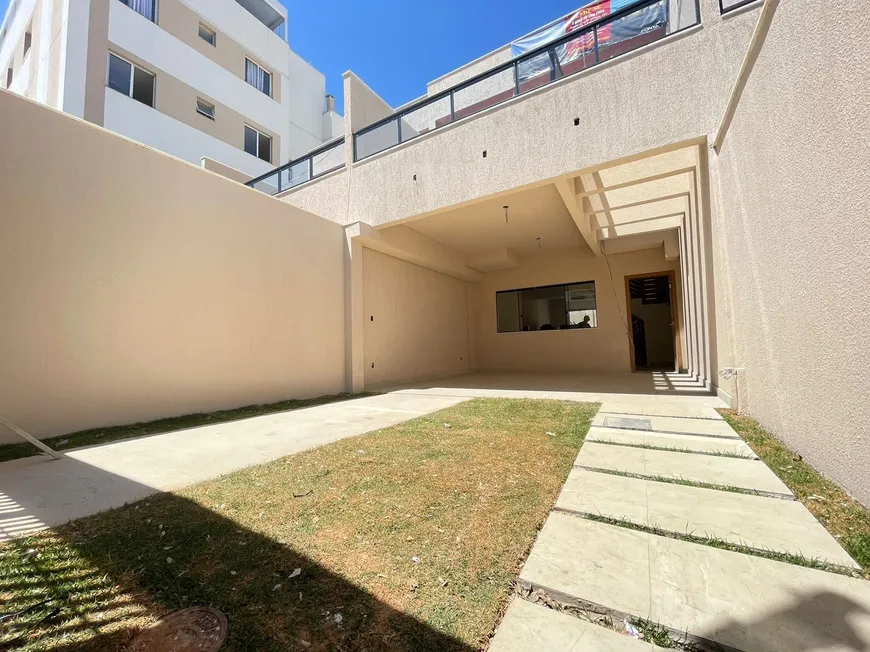 Foto 1 de Casa com 3 Quartos à venda, 100m² em São João Batista, Belo Horizonte