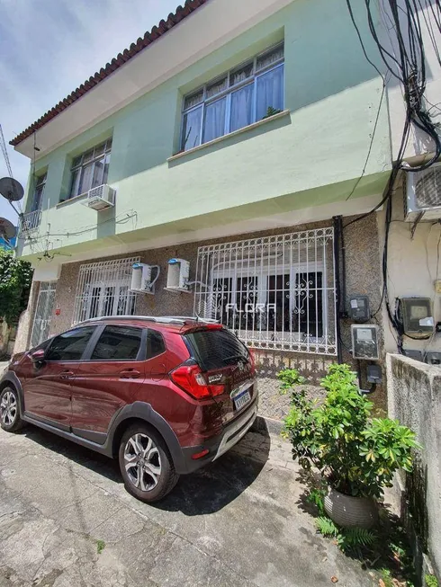 Foto 1 de Casa com 4 Quartos à venda, 150m² em Santa Rosa, Niterói