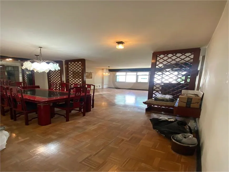 Foto 1 de Apartamento com 4 Quartos à venda, 200m² em Higienópolis, São Paulo