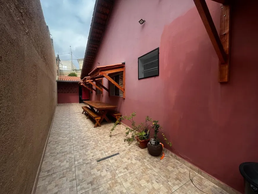 Foto 1 de Casa com 3 Quartos à venda, 100m² em Jardim Villaça, São Roque