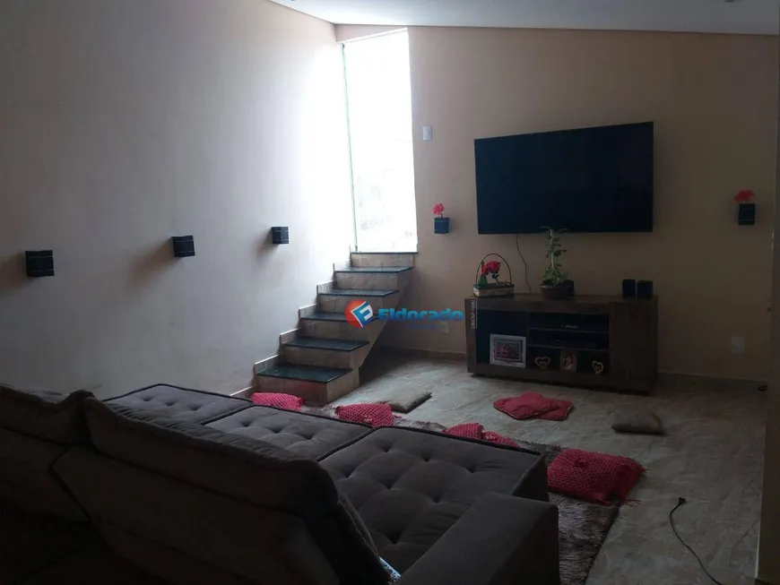 Foto 1 de Casa com 2 Quartos à venda, 126m² em , Analândia
