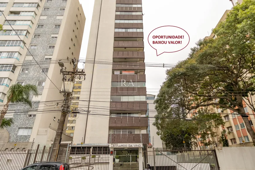 Foto 1 de Apartamento com 4 Quartos à venda, 225m² em Cristo Rei, Curitiba