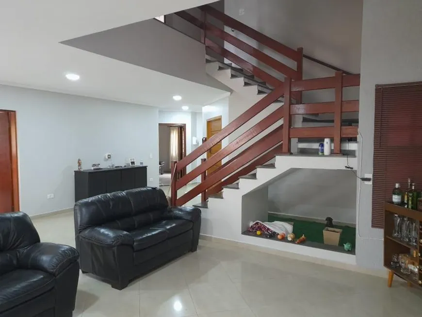 Foto 1 de Casa com 4 Quartos à venda, 324m² em City Bussocaba, Osasco