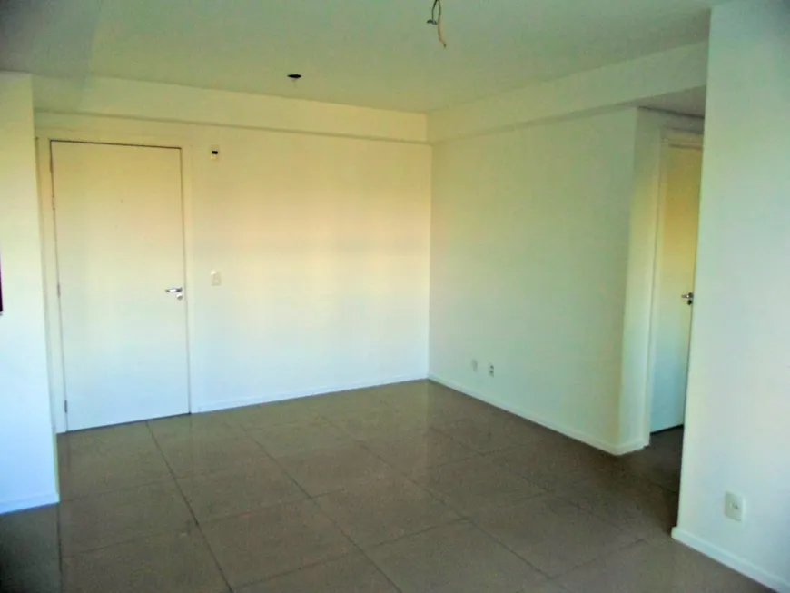 Foto 1 de Apartamento com 3 Quartos à venda, 71m² em Passo da Areia, Porto Alegre