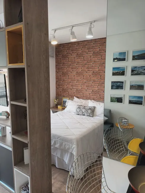 Foto 1 de Apartamento com 1 Quarto para alugar, 38m² em Centro, São José dos Campos