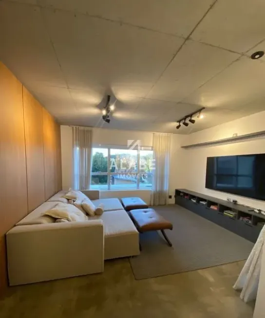 Foto 1 de Apartamento com 1 Quarto à venda, 70m² em Vila Olímpia, São Paulo