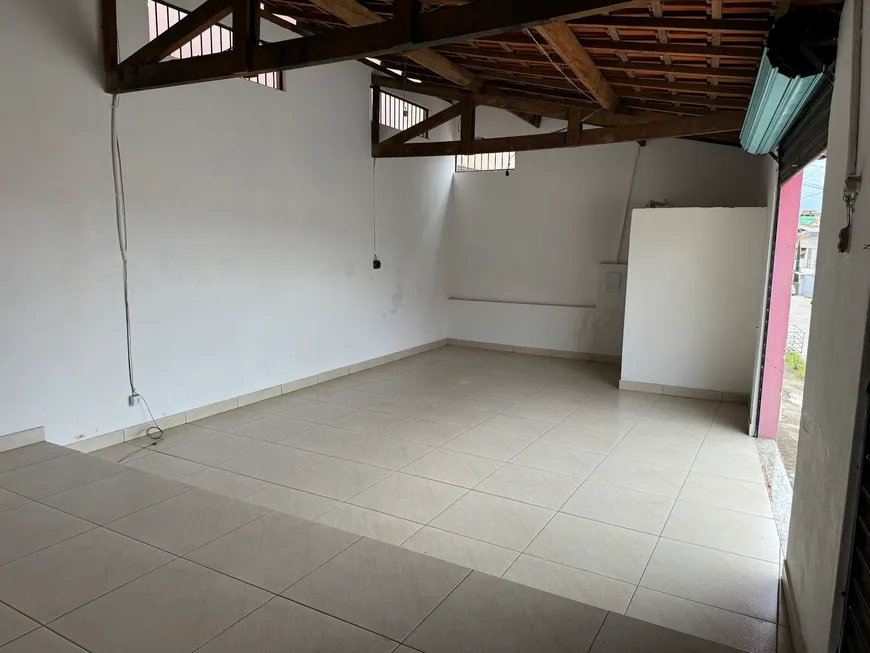 Foto 1 de Ponto Comercial para alugar, 40m² em , São Lourenço