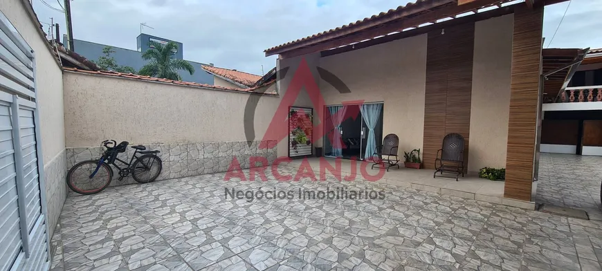 Foto 1 de Casa com 5 Quartos à venda, 119m² em Perequê-Açu, Ubatuba