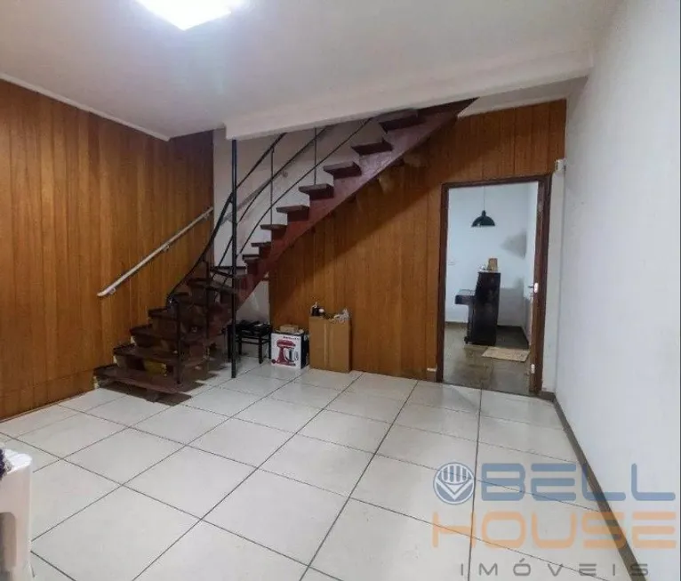 Foto 1 de Sobrado com 3 Quartos para venda ou aluguel, 262m² em Jardim Bela Vista, Santo André